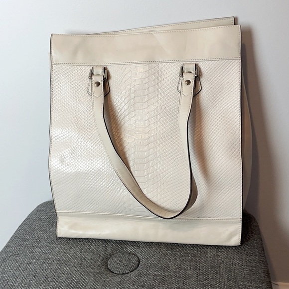 Coach Cream Charlie Leather Tote Bag - Picture 6 of 8